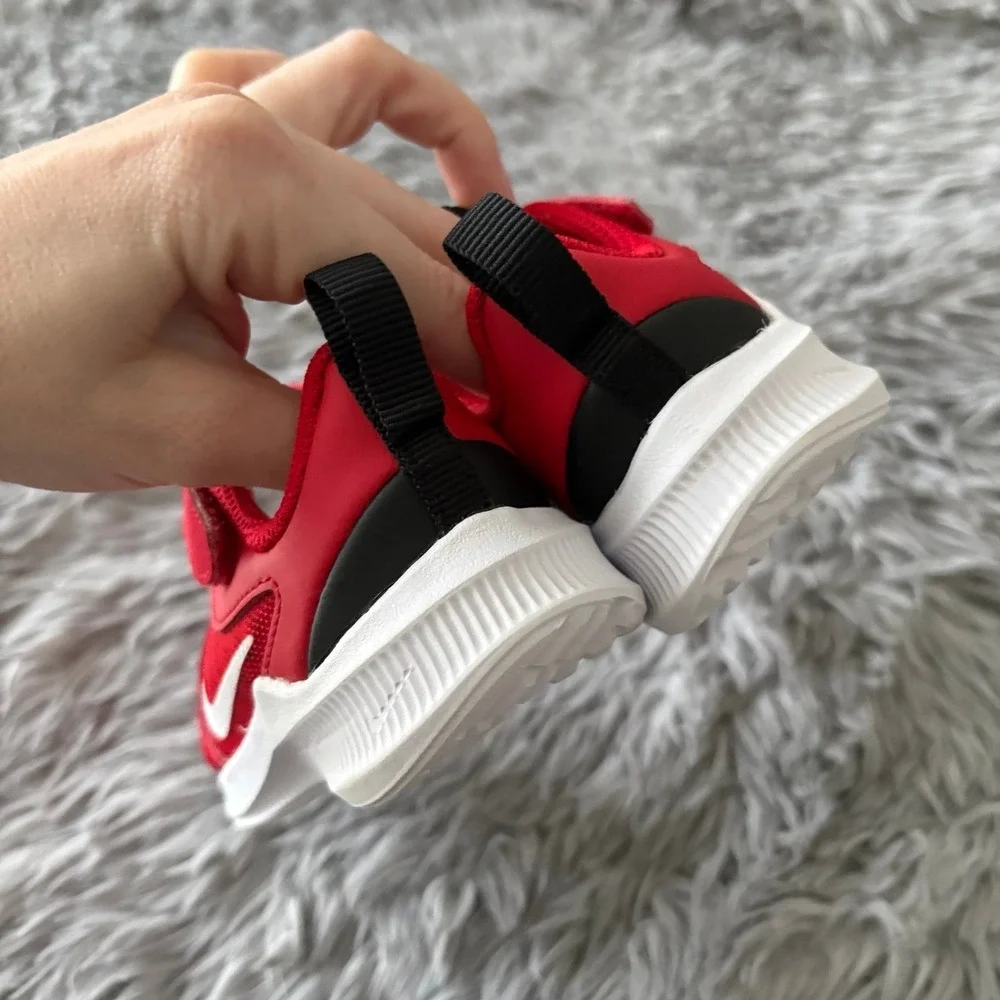 Nike Sneakers Red Black Velcro Toddler 5c Kids Shoes‎ Walking Running